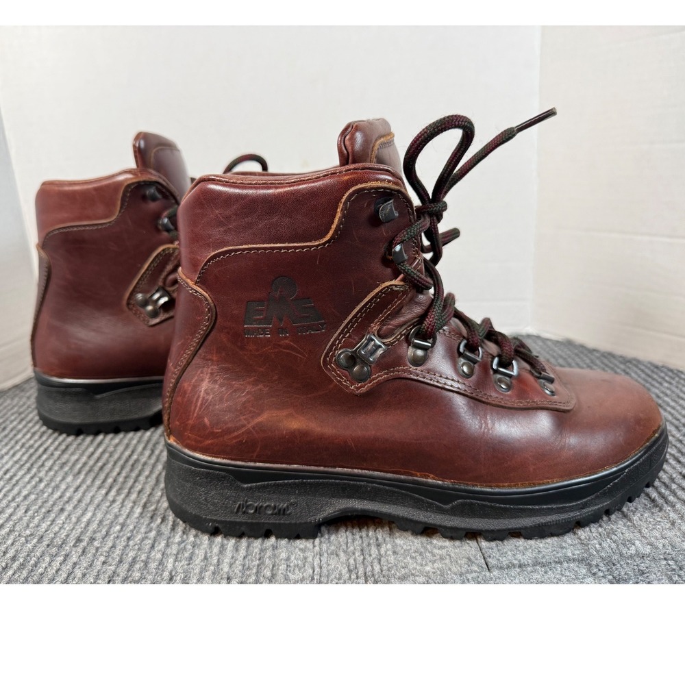 EMS Vtg Eastern Mountain Sports Leather Hiking Boots Italy Vibram Brown 8.5 M